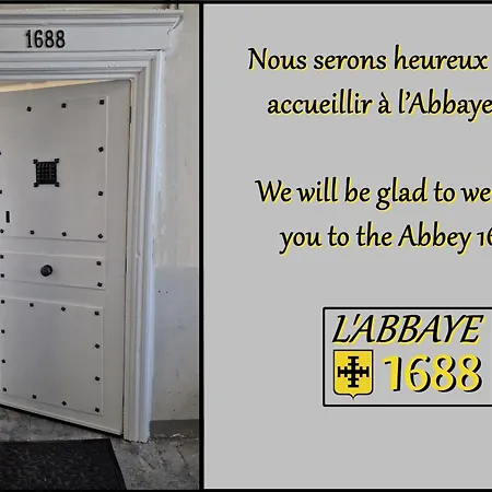 Hébergement de vacances L'abbaye 1688 *